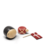 Henrik - stor garder med flag