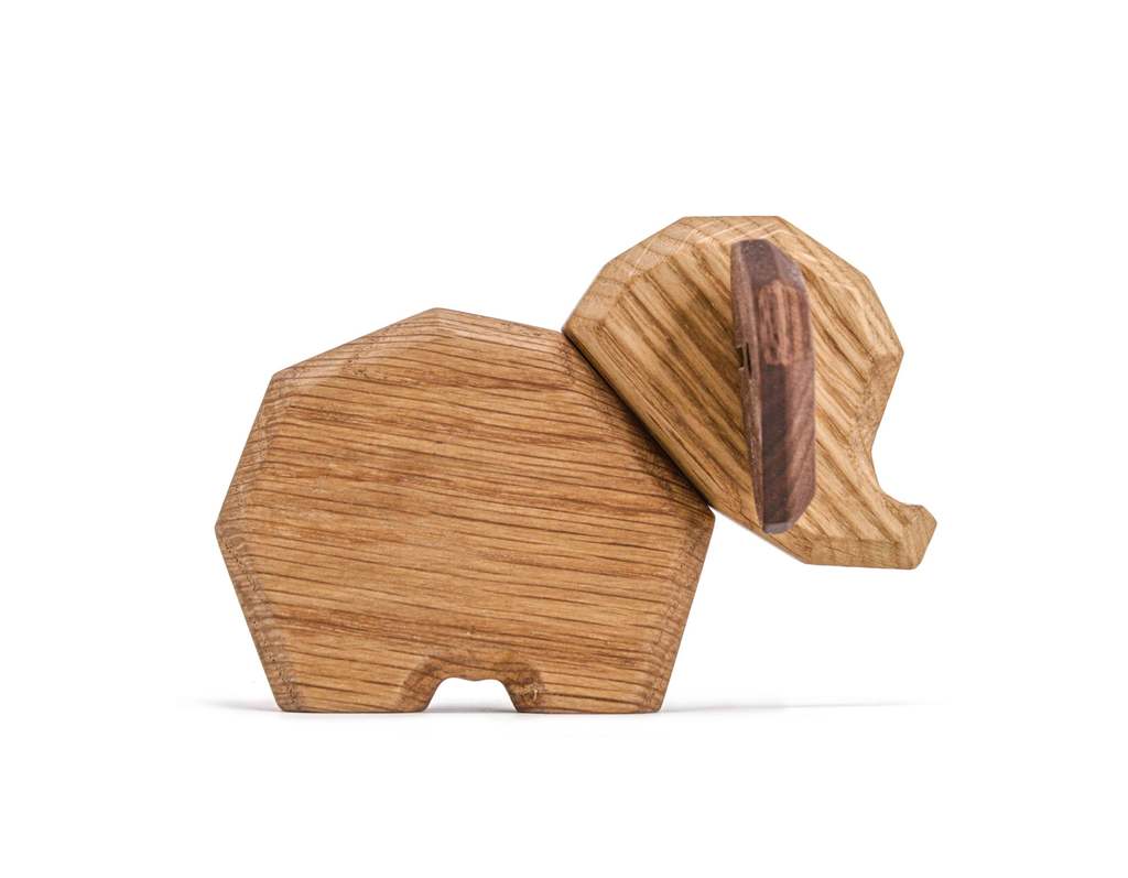 Den lille elefant (egetræ)